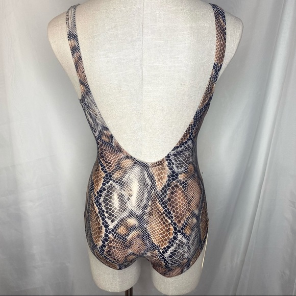Vintage 1980’s Gottex Snakeskin One Piece Swimsuit - Picture 4 of 11